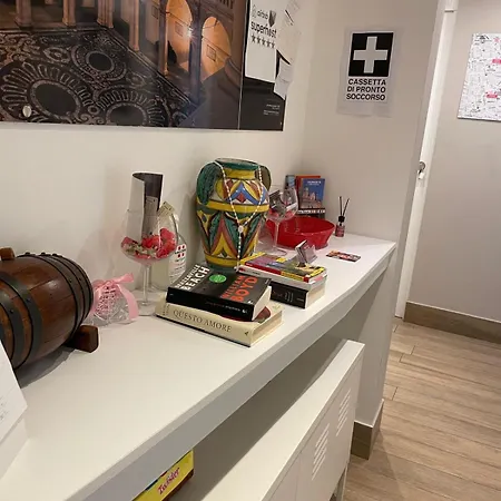 ゲストハウス Katane Room's *